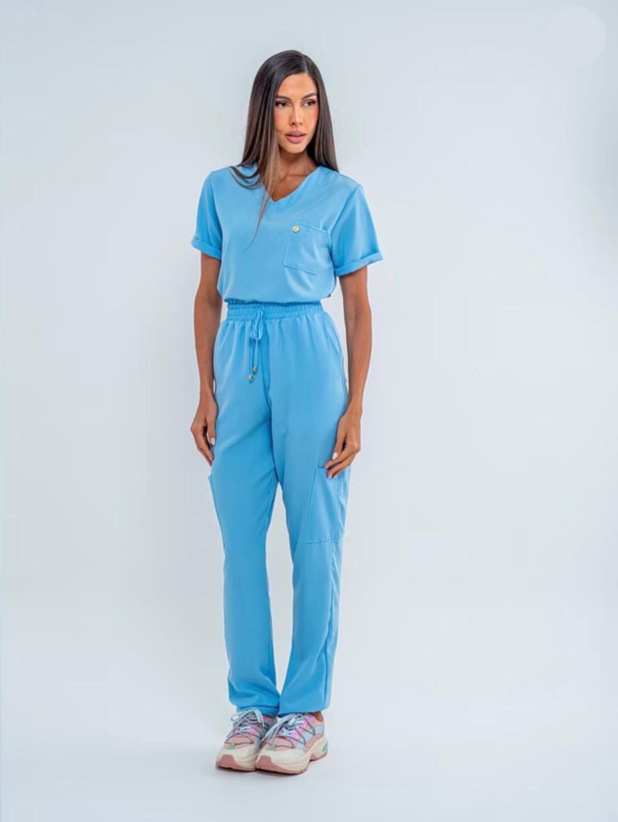 Scrub Madame Azul Sereno — peça da coleção Madame Scrub